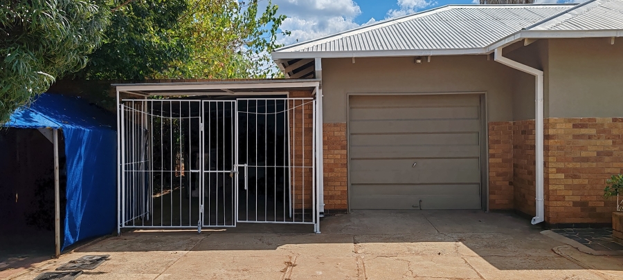 3 Bedroom Property for Sale in Parys Free State